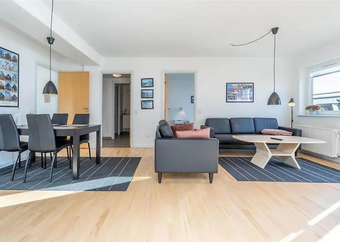 894-hvide-sande-bredgade-1-nr-4 *