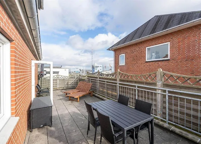 894-hvide-sande-bredgade-1-nr-4 * Hvide Sande